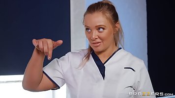 tattooed blonde bitch, bonnie rotten and a horny doctor are ...