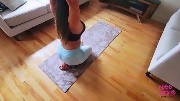 big ass chick is having sex with her yoga teacher, instead o...